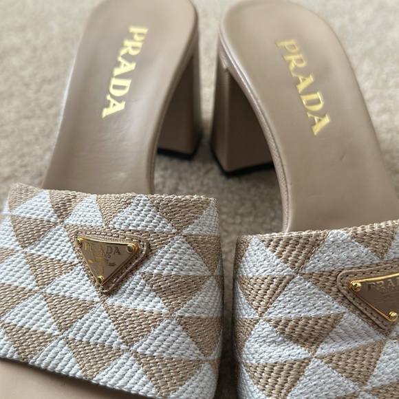 Prada beige Embroidered Sandals 37.5 - Picture 3 of 5